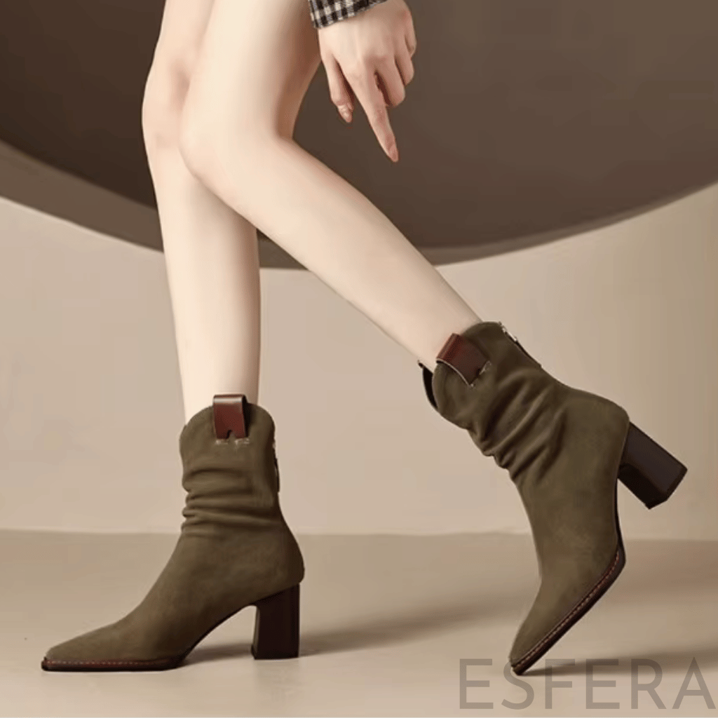 Bota Mulher em Nobuck com Salto Quadrado Verde