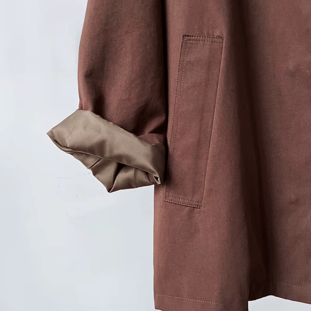 Trench Coat Mulher Oversized com Gola Alta e Lapela Castanho