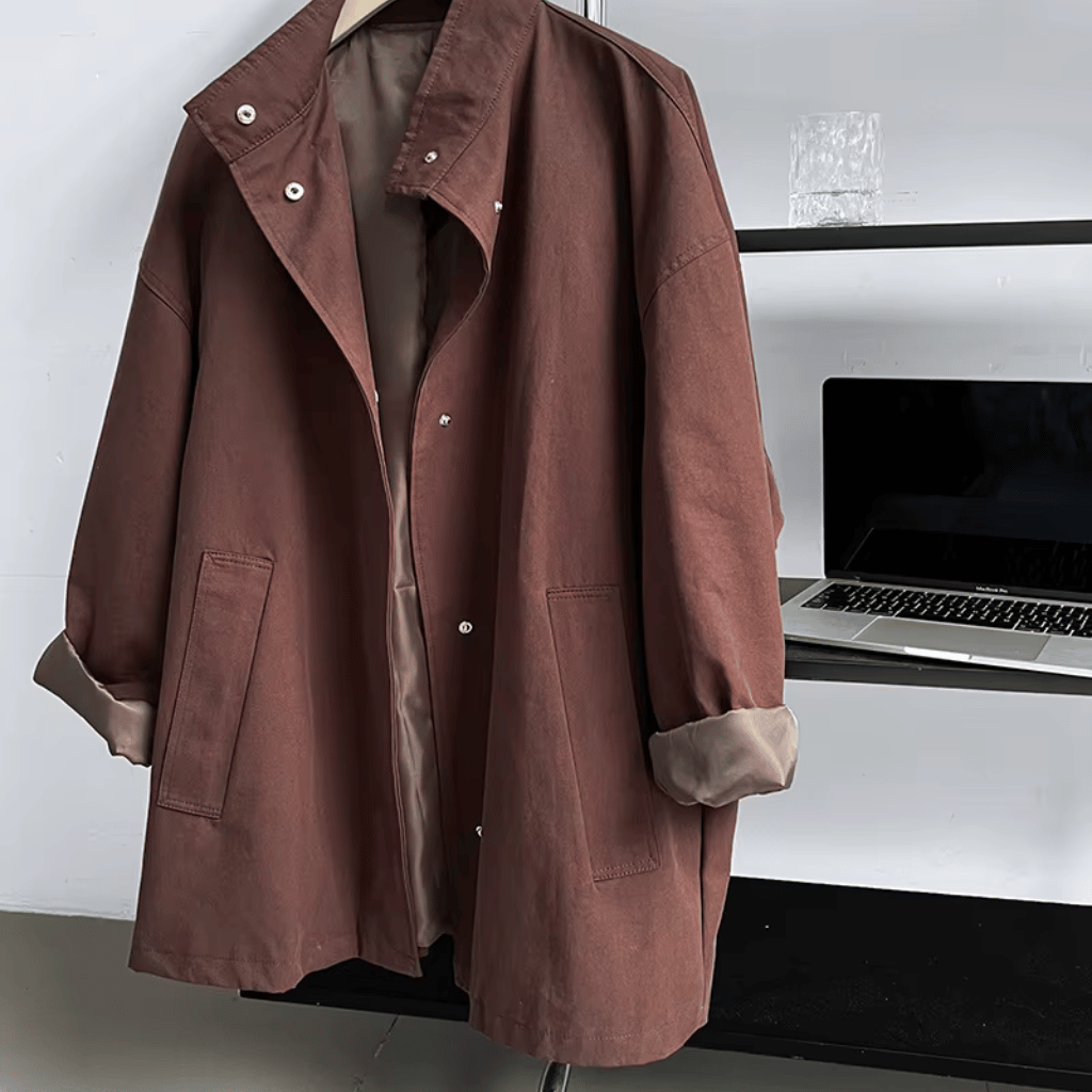 Trench Coat Mulher Oversized com Gola Alta e Lapela Castanho