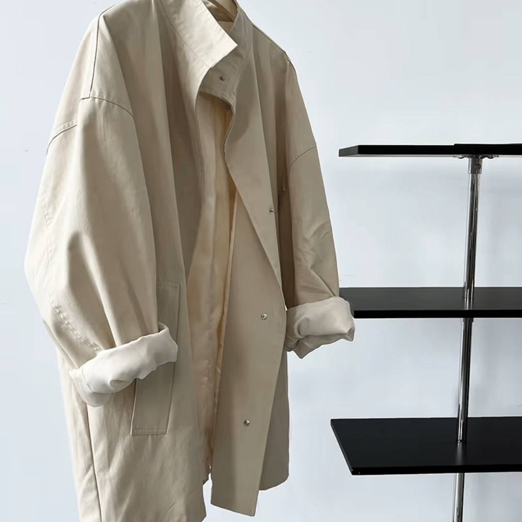 Trench Coat Mulher Oversized com Gola Alta e Lapela Off White