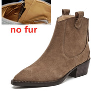 Khaki no fur