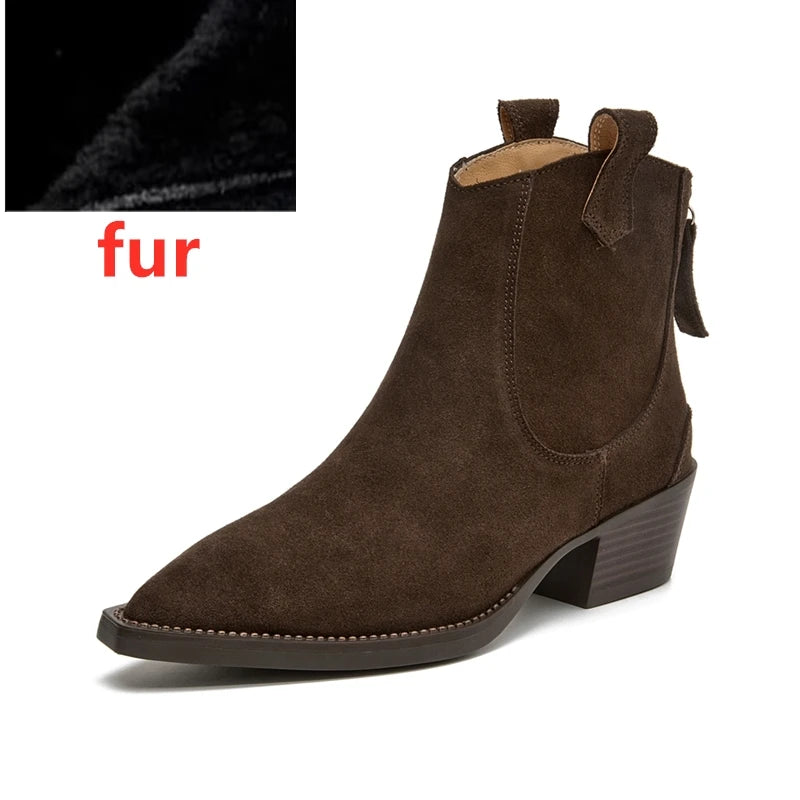 Bota Mulher Western com Salto Bloco e Bico Fino